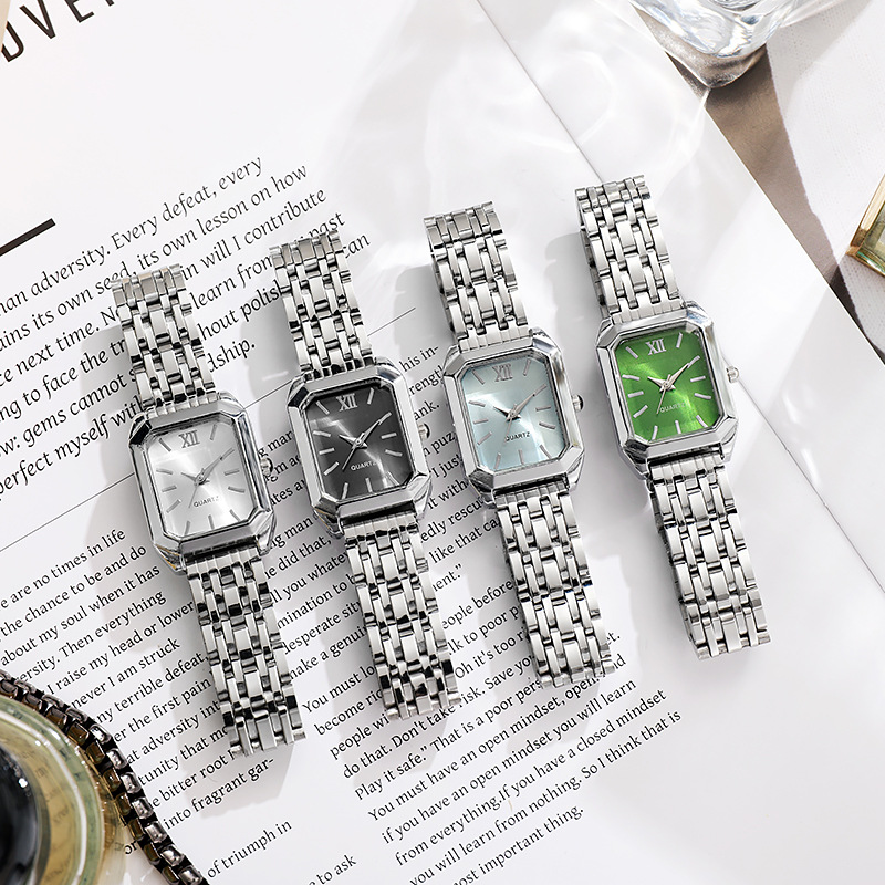 Famous Brand Women Watch No Lo - огляд і ціна Luxury Watch Brands Logo