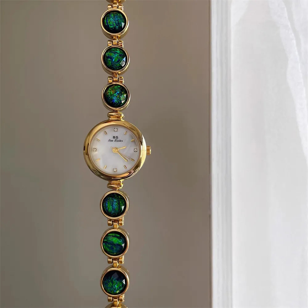 Luxury Women's Watches Green J - огляд і ціна Luxury Watch Green