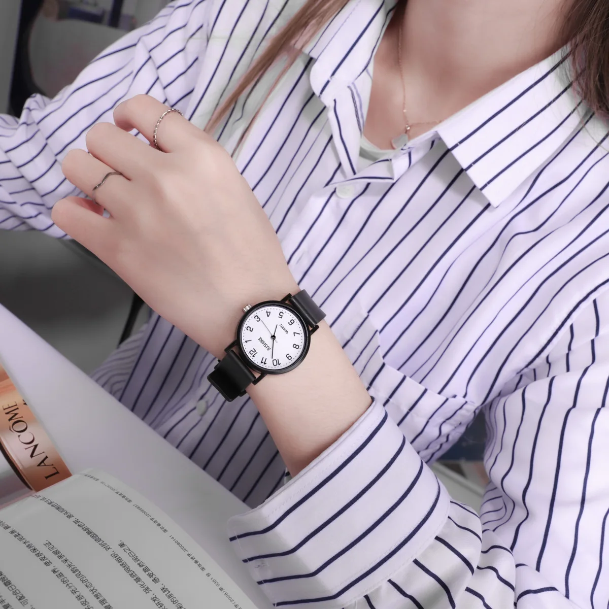 Simple Black Watch Quartz Watc - огляд і ціна Luxury Women'S Watch